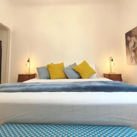 Exceptionnel Bastide St Louis Apartment